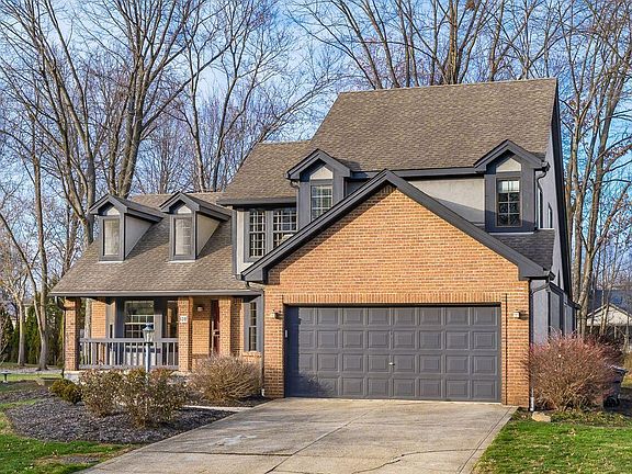 2nd image of 128 Academy Woods Dr
