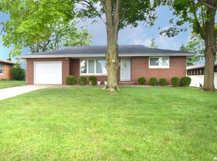 4414 N Pleasant Ridge Ct, Peoria, IL 61614