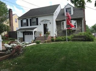 103 Bender Ave, Roselle Park, NJ 07204