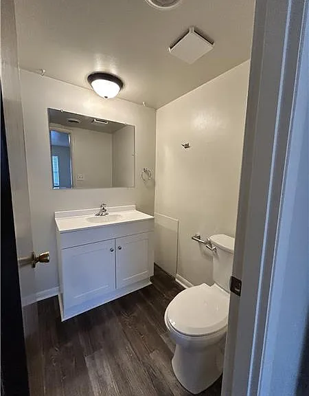 4313 Earl Dr #B7 — Photo 10