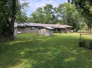 1304 34th Dr NE, Austin, MN 55912