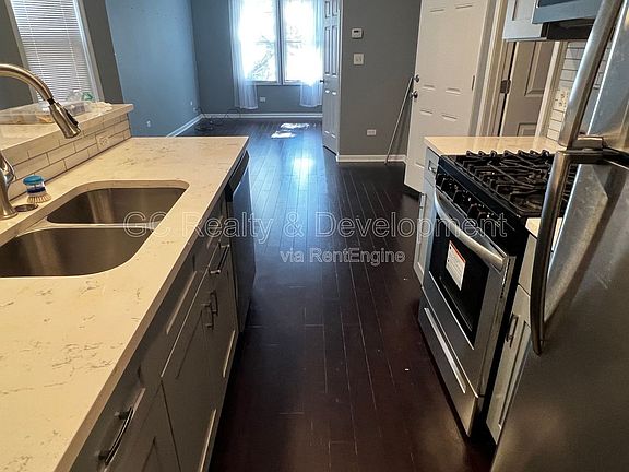 5th image of 3510 W Irving Park Rd APT 2