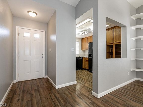 4th image of 5848 Black Horse Cir