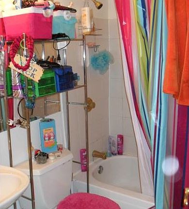 4th image of 1743 W Newport Ave #1