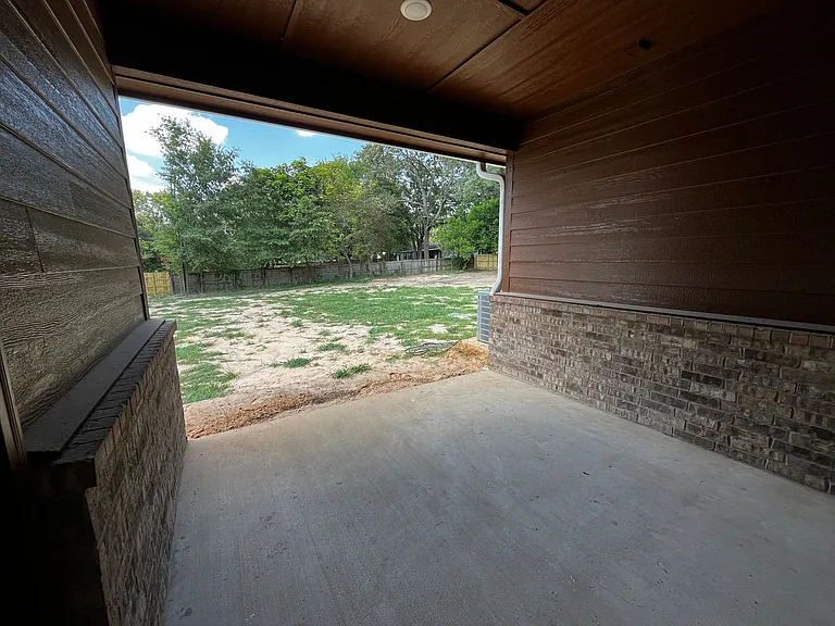 705 County Road 326 E — Photo 13