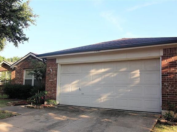4th image of 1567 Crown View Dr