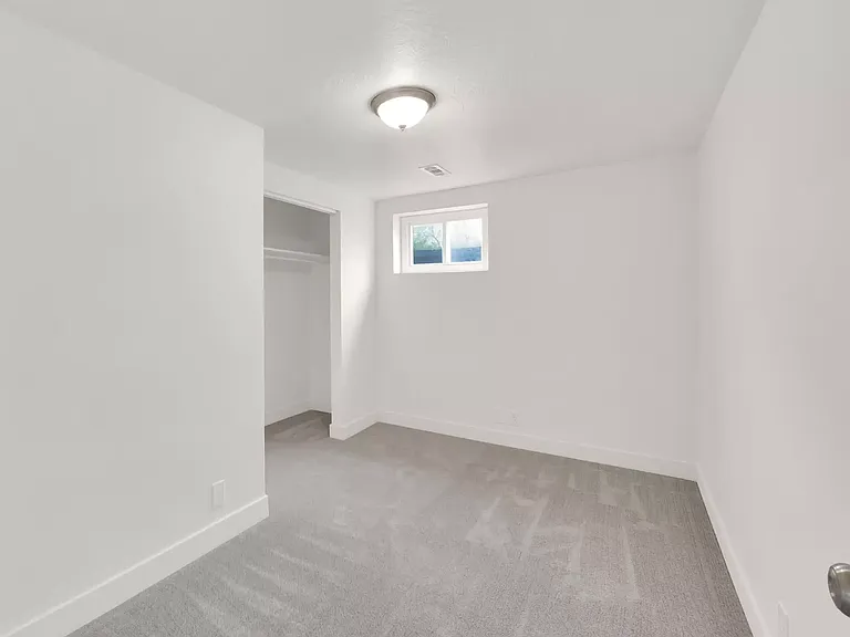 5148 W Red Flower Cir — Photo 4