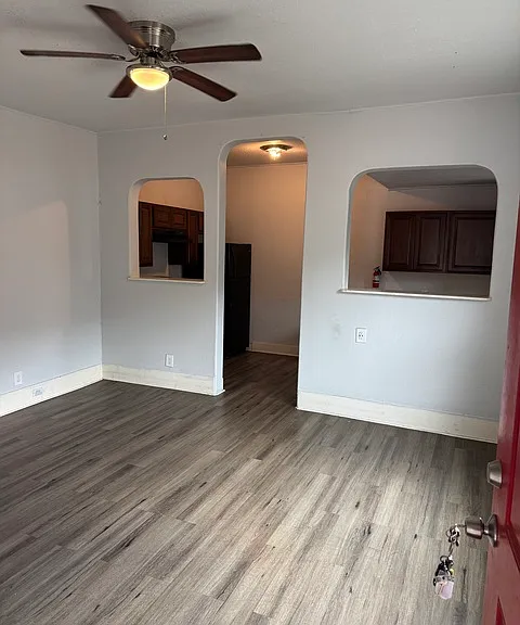 411 Cincinnati Ave — Photo 2
