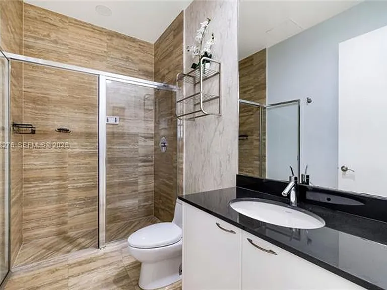 16001 Collins Ave #CU-3505 — Photo 14