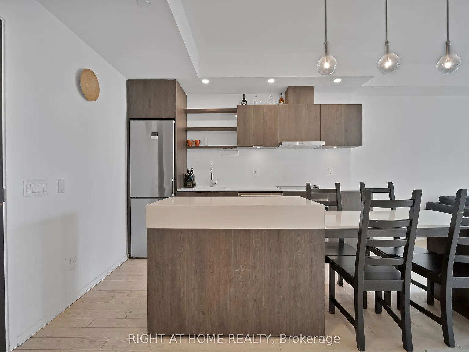 1 bed, $2,250 — Photo 1