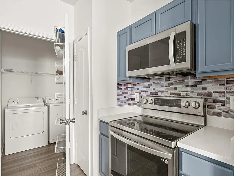 18006 Villa Creek Dr — Photo 4