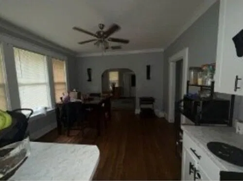 3 bed, 1300 sqft, $1,200 — Photo 4