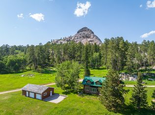 25087 America Center Rd, Custer, SD 57730