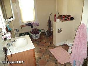 Bathroom & Laundry Unit #1