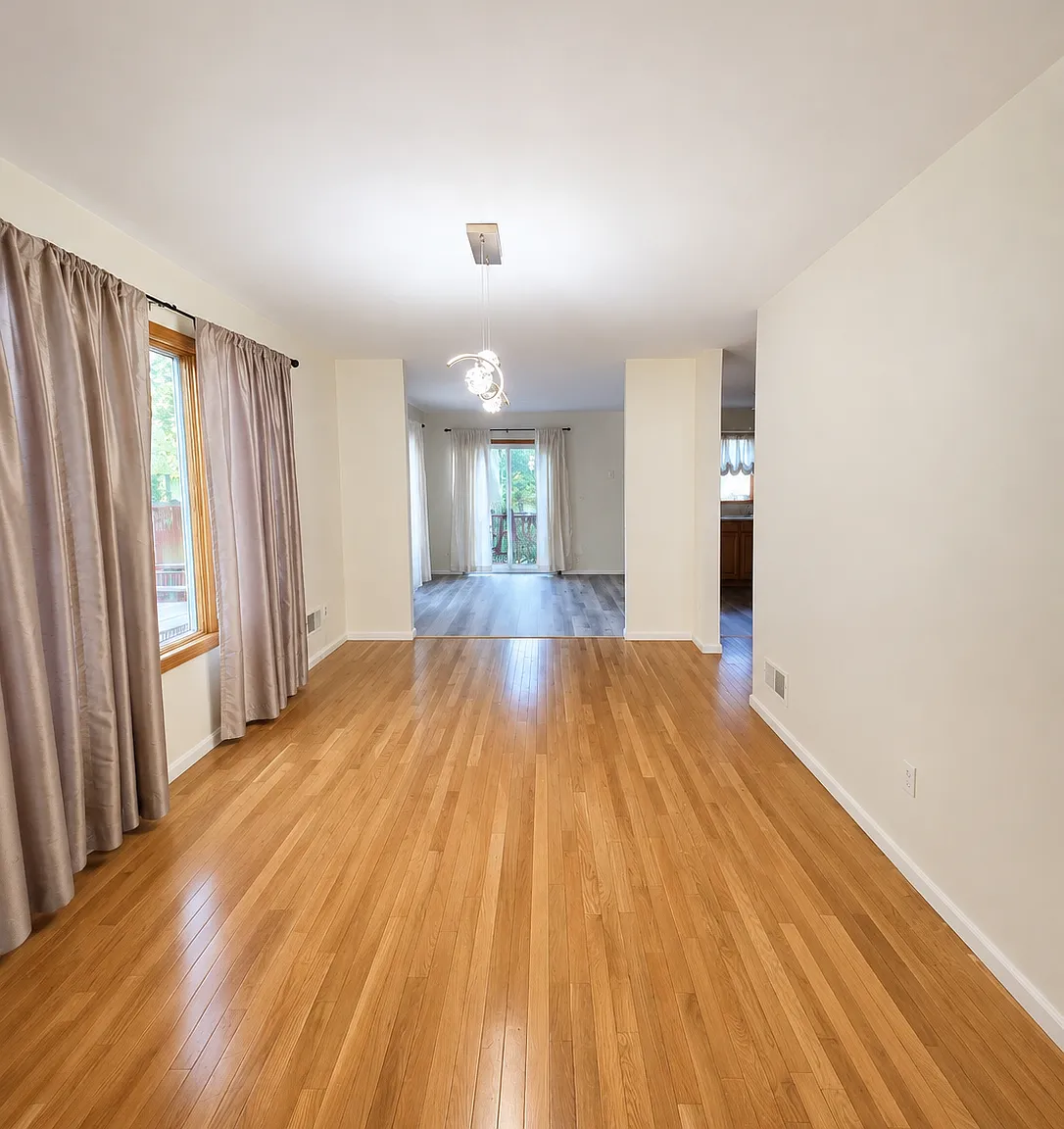 3 bed, 2.5 bath, 1850 sqft, $4,300 — Photo 4