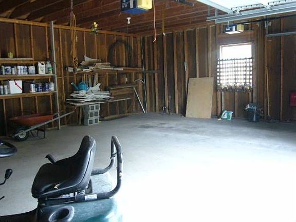 Garage inside