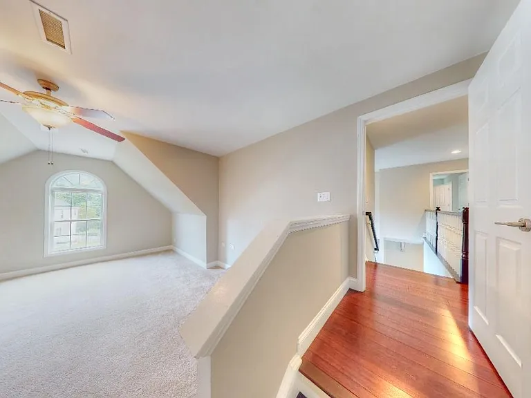425 New Parkside Dr — Photo 48
