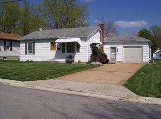 416 Monroe St, Waterloo, IL 62298