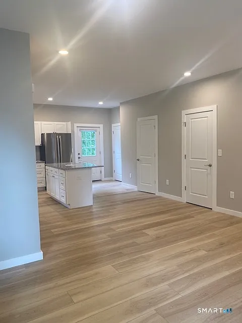 2 bed, 1.5 bath, 1200 sqft, $2,950 — Photo 4