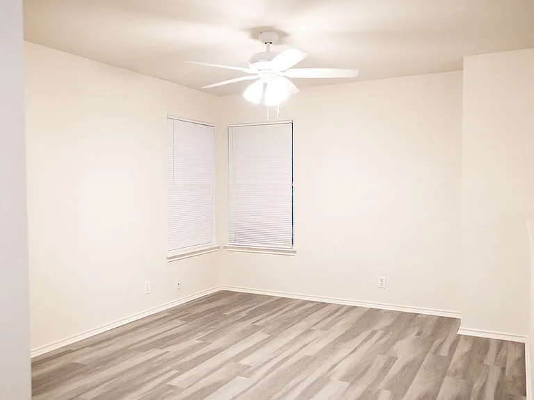 11206 Woodwaters Way — Photo 12