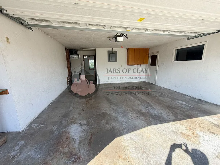 3231 Alberta Ave NE — Photo 5