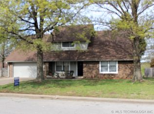 2507 W 68th St, Tulsa, OK 74132