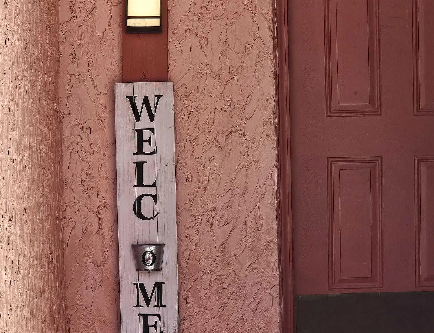 3 bed, 2.5 bath, 2100 sqft, $3,200 — Photo 4