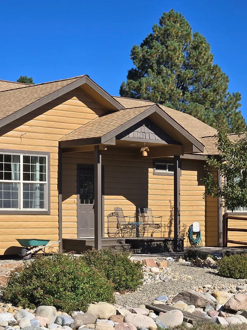 Home on Woodsman — Photo 2