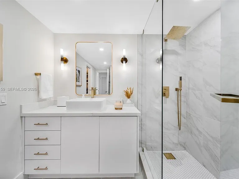 2100 S Ocean Dr #5B — Photo 9