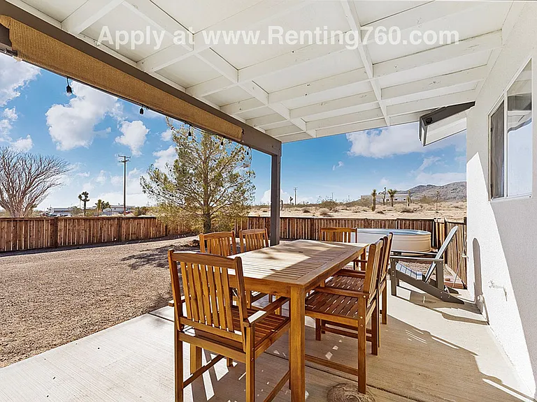 321 N Bonita Ave — Photo 34