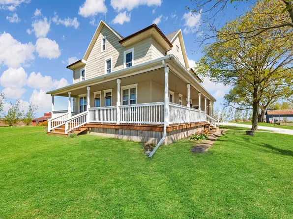 2490 1600th Rd, Benson, IL 61516