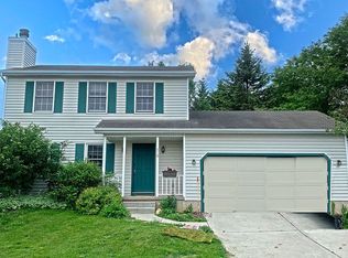 918 Sky Ridge Dr, Madison, WI 53719