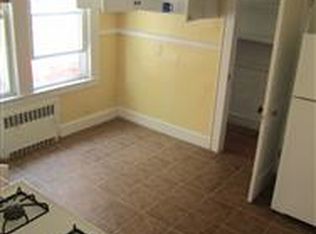 281 Weequahic Ave #2, Newark, NJ 07112