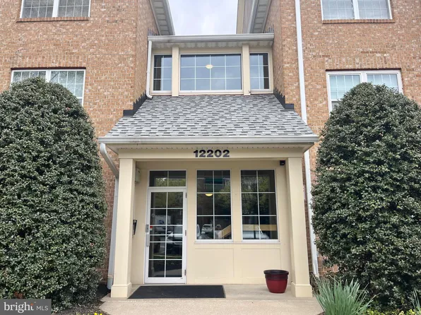 12202 Burncourt Rd Unit 101, Lutherville Timonium, MD 21093