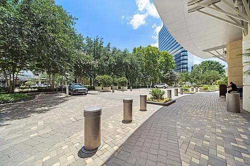 1901 Post Oak Blvd #2504 Photo 1