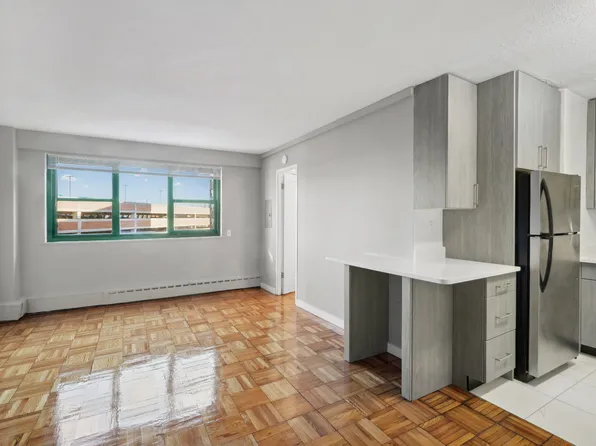 Maple Gardens, 12 Marshall St, Irvington, NJ 07111