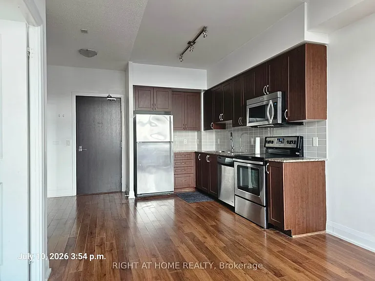 376 Highway 7 E #1007 — Photo 4