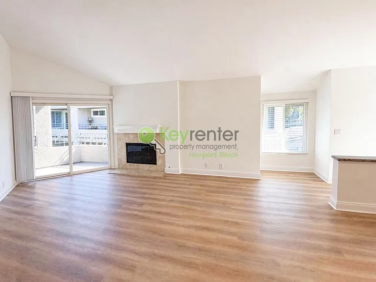 58 Baycrest Ct — Photo 10