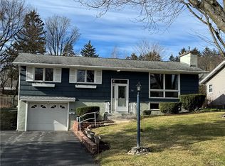125 Clearview Rd, Syracuse, NY 13214
