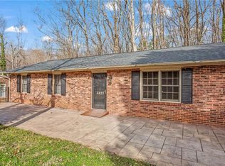 4523 Old Town Dr, Winston Salem, NC 27106
