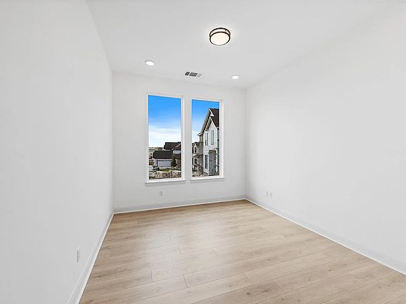 Brookdale II home office