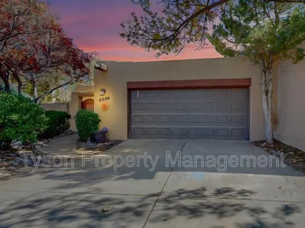 6208 Sabre Ct NW, Albuquerque, NM 87107
