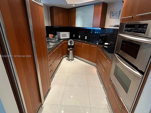 5th image of 9401 Collins Ave #401