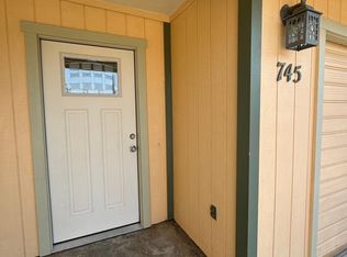 745 Spyglass Dr, Red Bluff, CA 96080