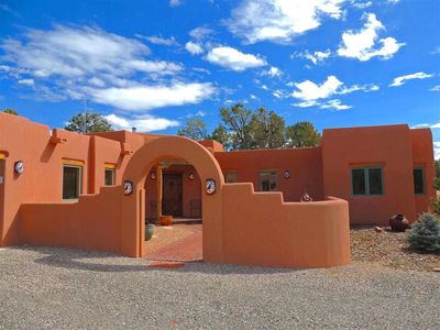 4 Wild Wings Cir, Pecos, NM, 87552