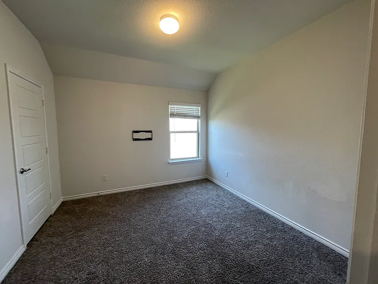 564 Declaration Way — Photo 13