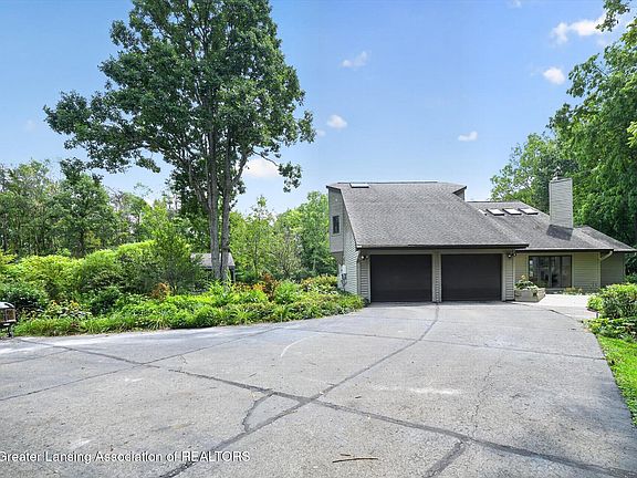 5th image of 1231 Jolly Rd