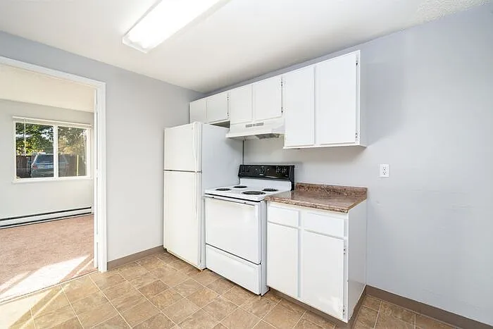 8332 SW 21st Ave #1 — Photo 8