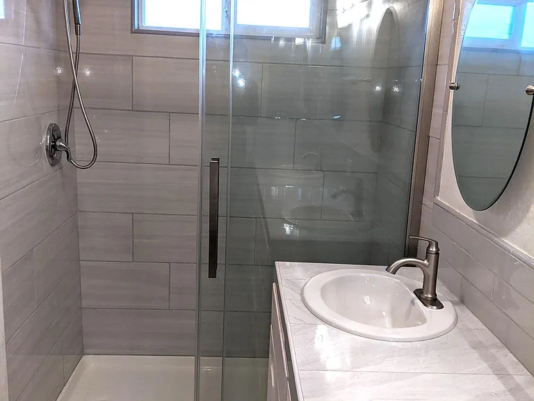 943 E Buckingham Way — Photo 7