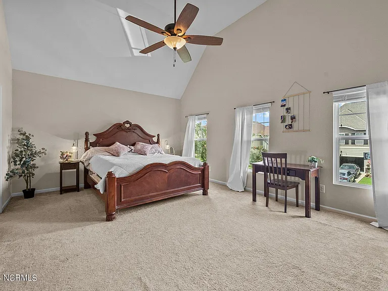 431 Bald Cypress Ln — Photo 22
